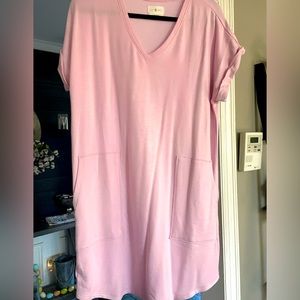 Super soft Lou & grey/ LOFT dress with pockets!NWOT